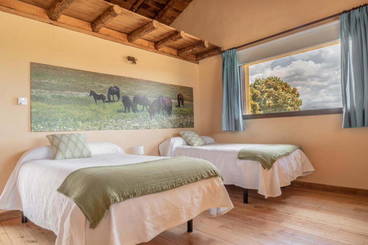 Eco-Lodge En La Reserva Privada Campanarios De Azaba - Proyecto De Conservacion Espeja Exterior foto